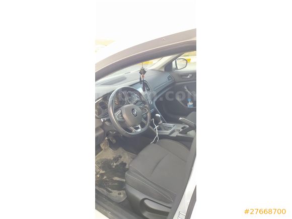 Sahibinden Renault Megane 1.5 Blue DCI Touch 2020 Model