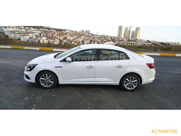 Sahibinden Renault Megane 1.5 Blue DCI Touch 2020 Model