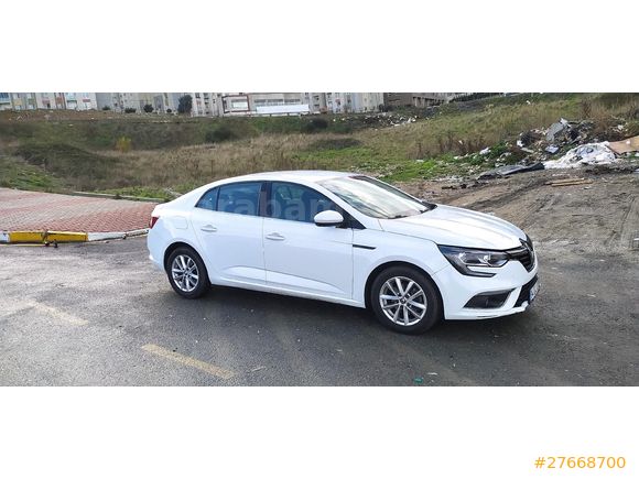 Sahibinden Renault Megane 1.5 Blue DCI Touch 2020 Model