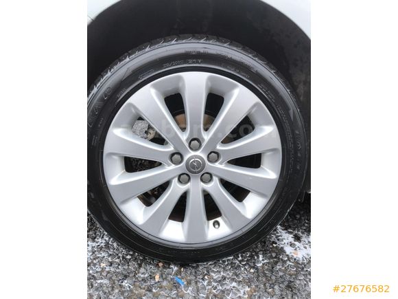 33 binde aile arabası 1.4turbo