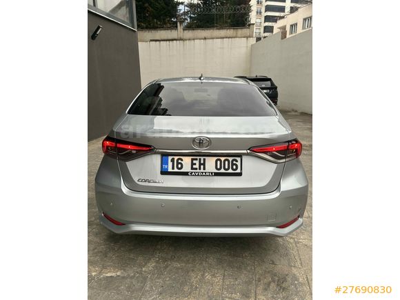 Sahibinden Toyota Corolla 1.5 Dream 2022 Model 