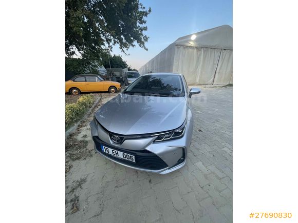 Sahibinden Toyota Corolla 1.5 Dream 2022 Model 