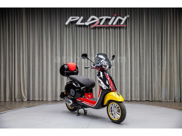  2023 VESPA 150 PRIMAVERA DISNEY MICKEY MOUSE 