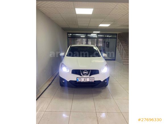 Sahibinden Nissan Qashqai 1.6 Tekna 2011 Model 