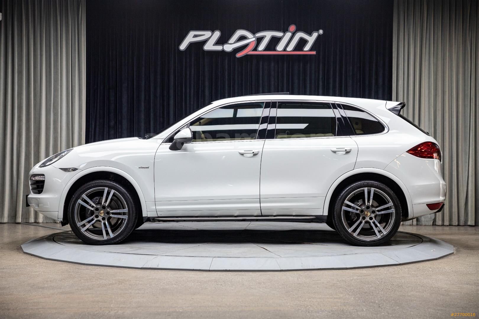 2012 CAYENNE 3.0D CARBON_SOGUTMA_CHRONO_4B.KLİMA_107.422KM 3