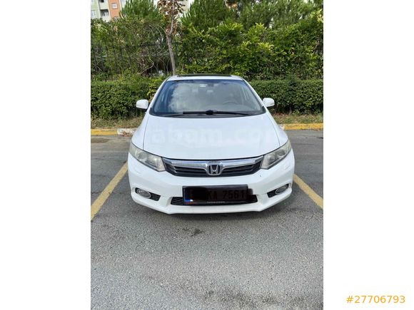 KAZASIZ , TRAMERSİZ, İLK SAHİBİNDEN 2013 MODEL HONDA CİVİC ECO ELEGANCE,