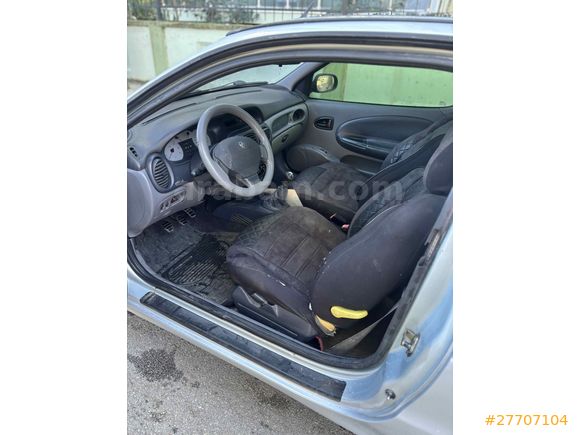 2001 MODEL RENAULT MEGANE COUPE 1.6 