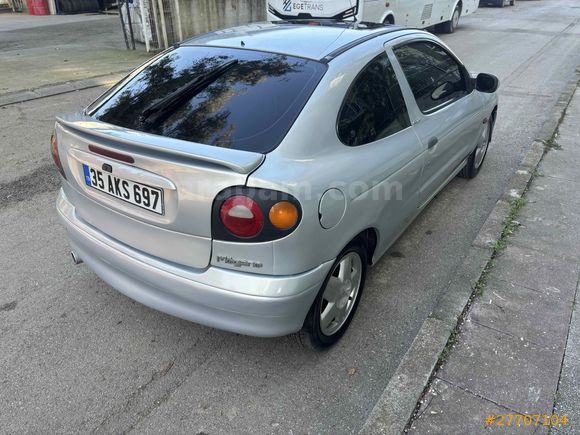 2001 MODEL RENAULT MEGANE COUPE 1.6 