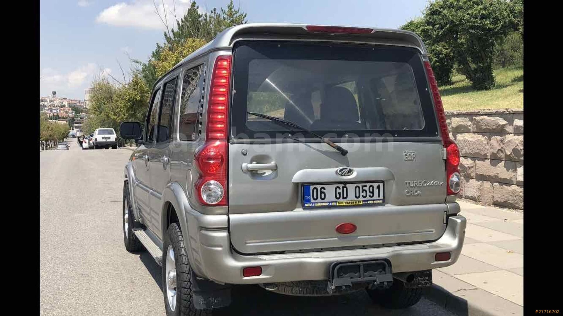 Sahibinden Mahindra Goa 2.6 CRDe 2009 Model Ankara 218.000 km Gri (Gümüş) 5