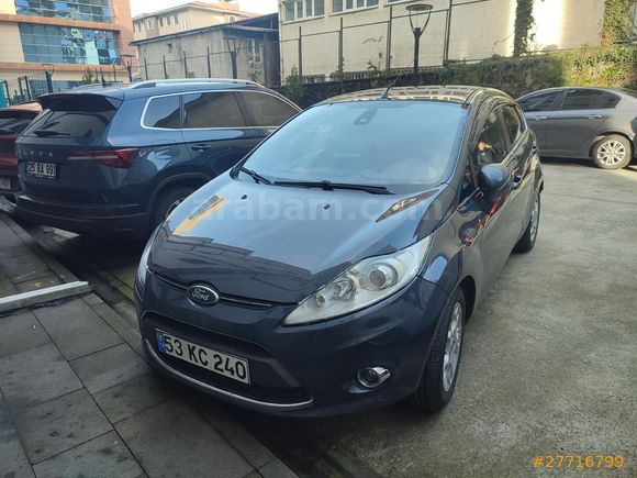 Sahibinden Düşük Km Ford Fiesta 1.4 TDCi Titanium X 2012 Model