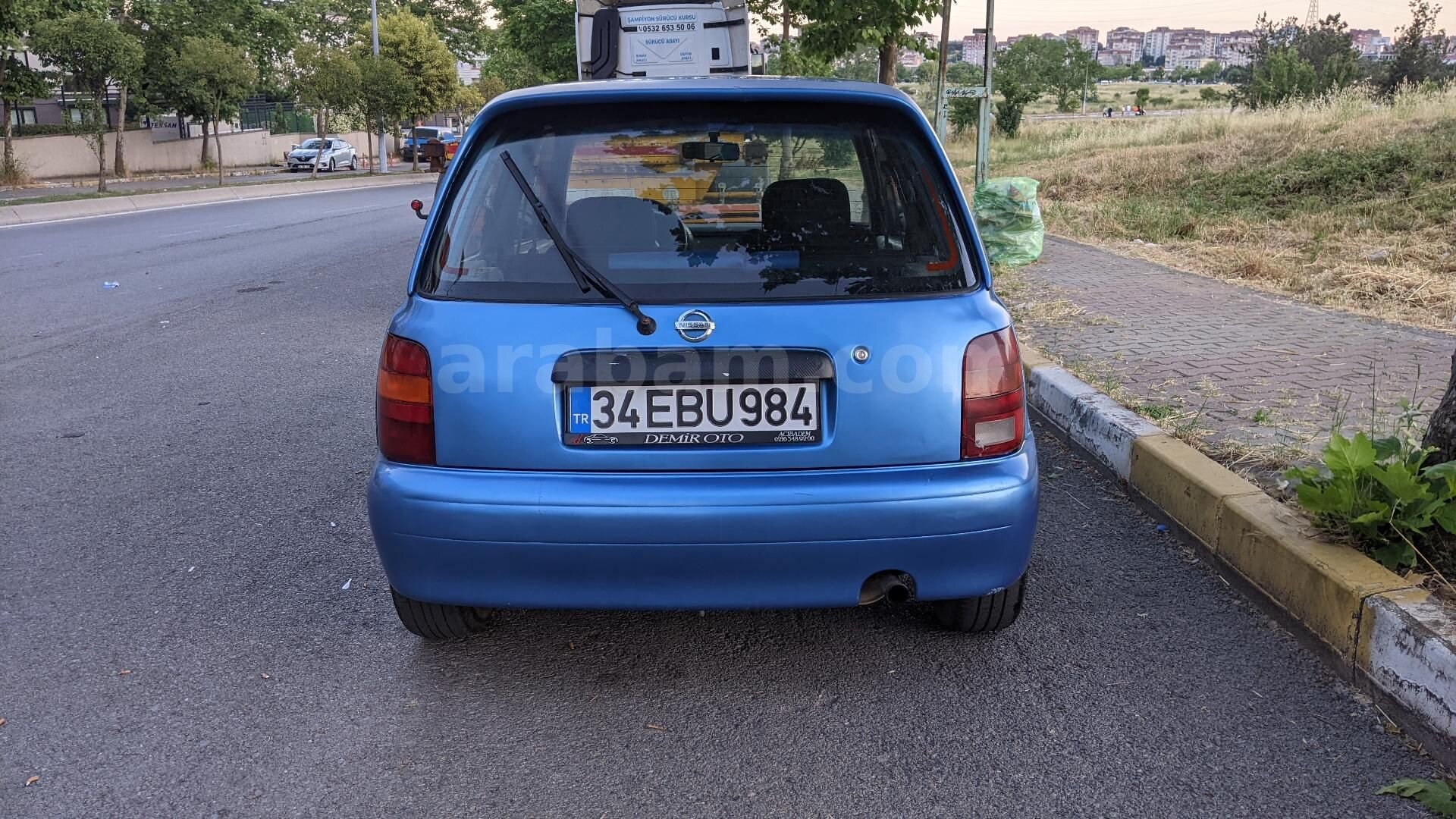 Sahibinden Nissan Micra 1.3 LX 1995 Model İstanbul 272.000 km Mavi 3