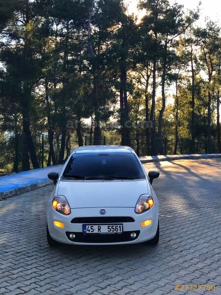 Sahibinden Fiat Punto 1.4 Mair Easy S&S 2012 Model Elazığ 200.000 km Beyaz