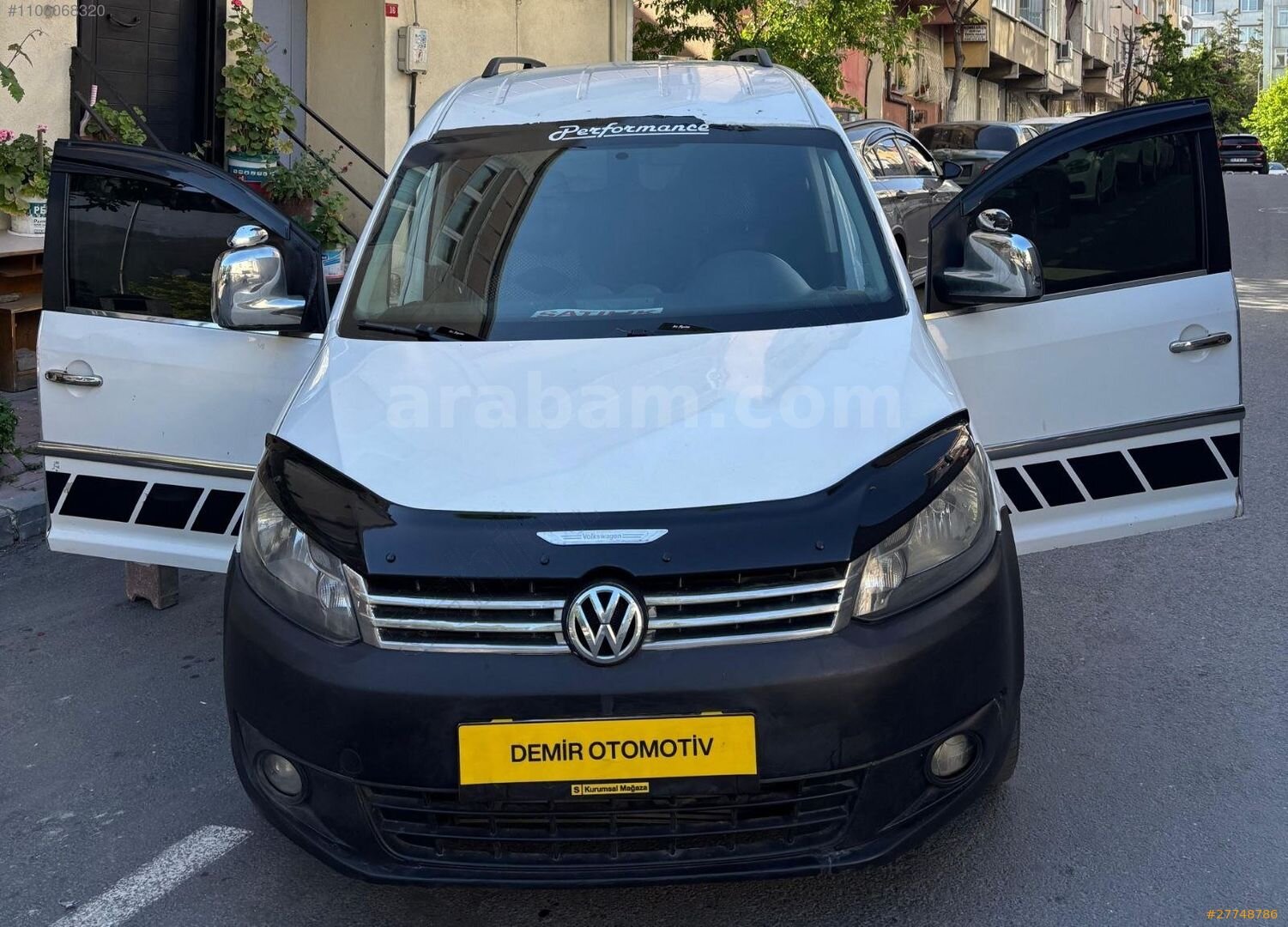Galeriden Volkswagen Caddy 1.6 TDI Trendline 2012 Model İstanbul 559.000 km Beyaz 3