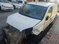 2007 Maxi 1.3 dizel 290binde ÖNDE KAZALI PARÇALARIN ÇOĞU BENDE