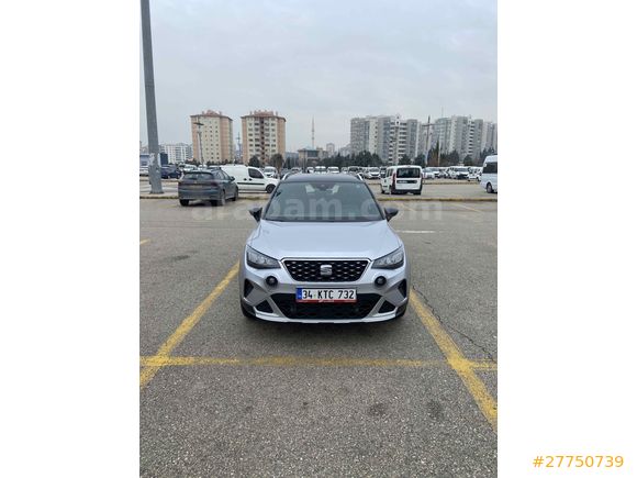 Galeriden Seat Arona 1.0 EcoTSI Xperience 2024 Model Garantili Boyasız Değişensiz