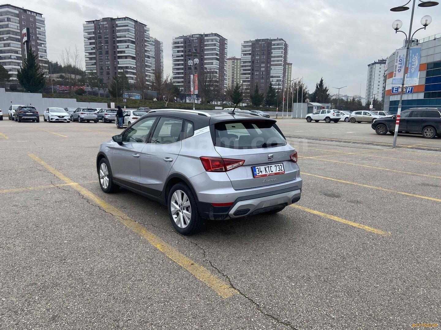 Galeriden Seat Arona 1.0 EcoTSI Xperience 2024 Model Garantili Boyasız Değişensiz 4