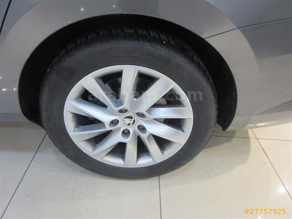 SKODA SUPERB TEMİZ