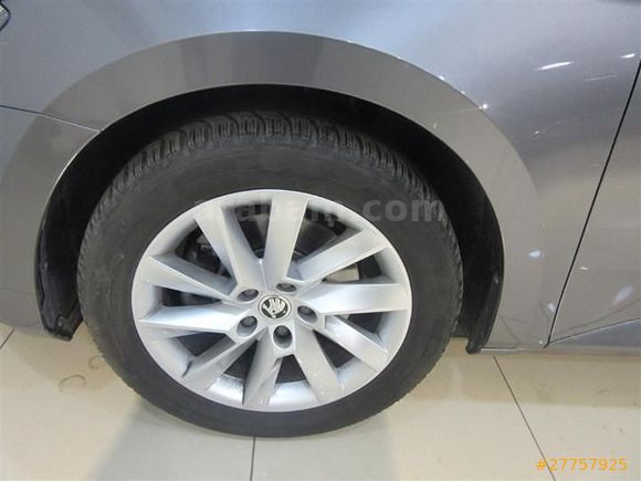SKODA SUPERB TEMİZ