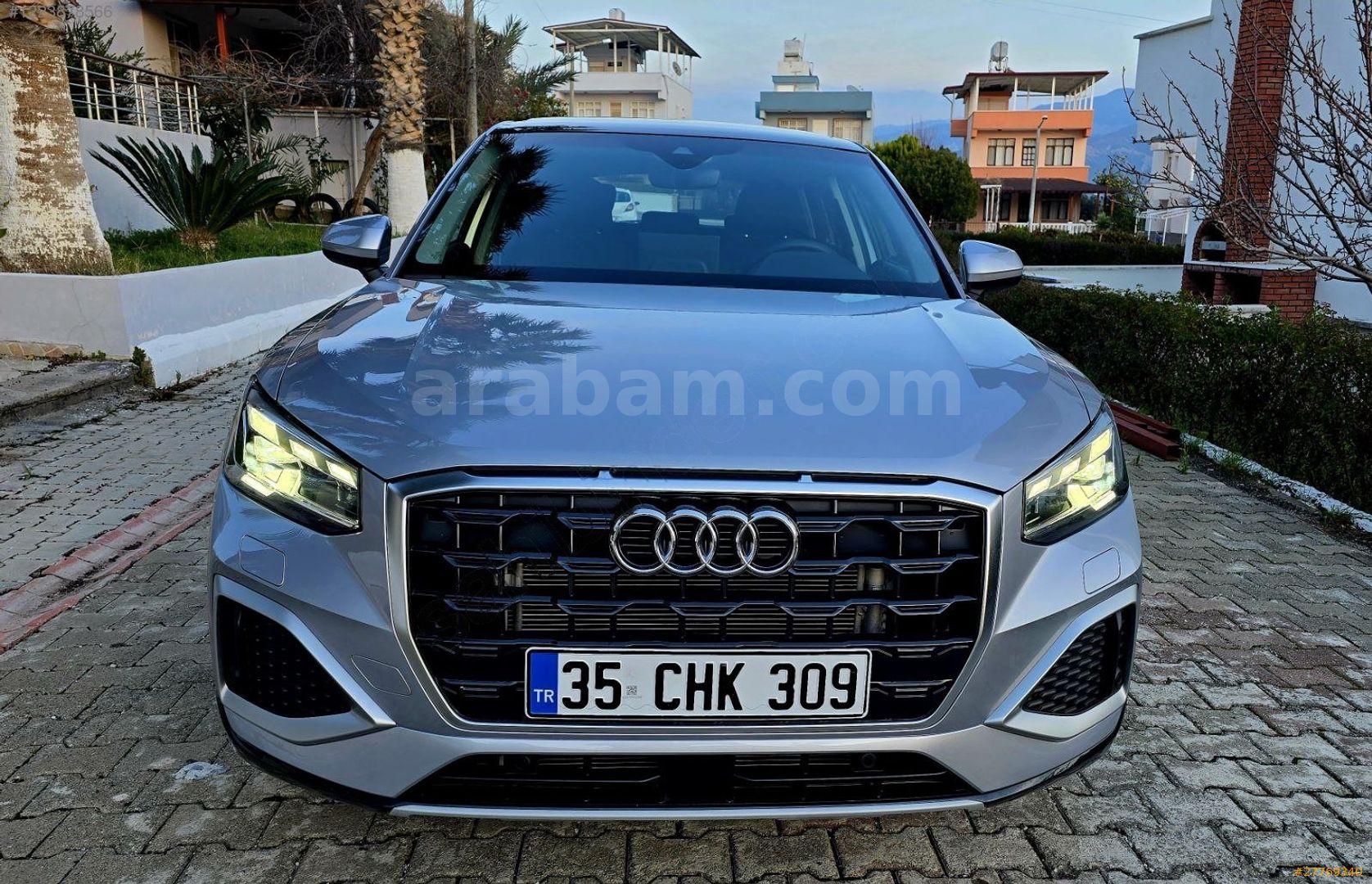 Galeriden Audi Q2 35 TFSI Advanced 2024 Model Hatay 6.001 km Gri