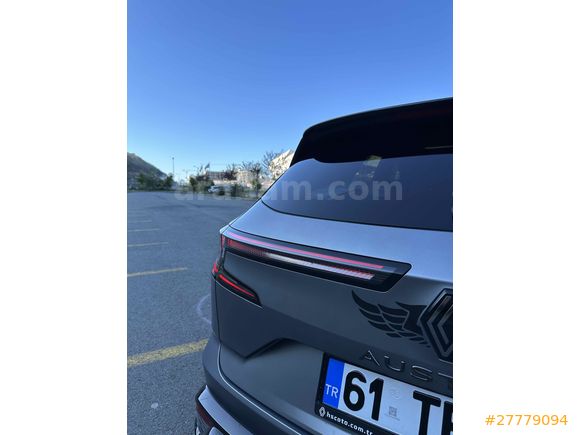 Sahibinden Renault Austral 1.3 Hybrid Techno Esprit Alpine 2023 Model 