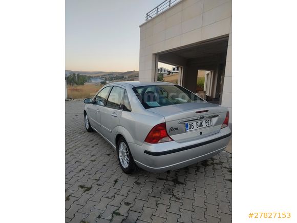 1.6 Ghia 2004 Model TEMİZ AİLE ARACIDIR