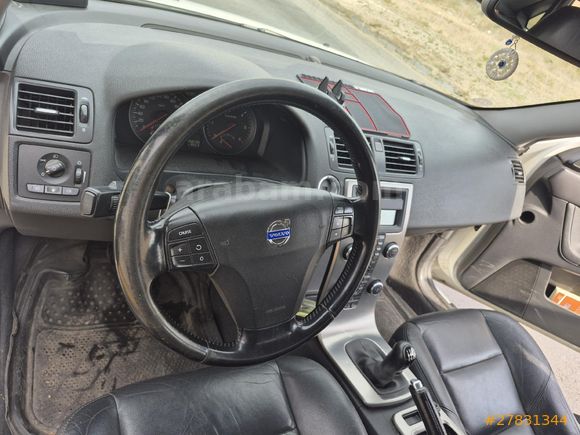 Sahibinden Volvo S40 1.6 D Dynamic 2009 Model