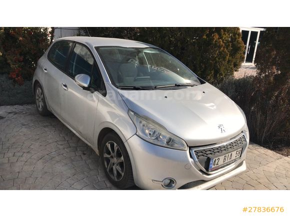 Sahibinden Peugeot 208 1.2 PureTech Active 2015 Model-ORJİNAL KİLOMETREDE