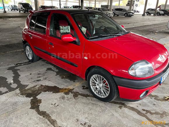 Sahibinden Renault Clio 1.6 RTE 2000 model muayenesi yenı 4 adet yazlık 4  adet kışlık lastik vardır takas yapılır 2 gün önce yapılan işlemler