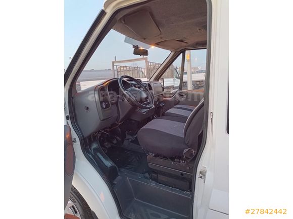 CAN 2 OTOMOTİVDEN 2004 MODEL YÜZLÜK 5+1 KİŞİLİK KOMBİVAN
