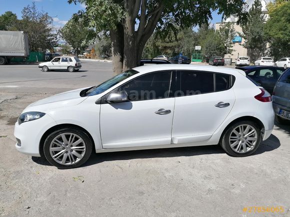 Sahibinden Renault Megane 1.5 dCi GT-Line 2013 Model.