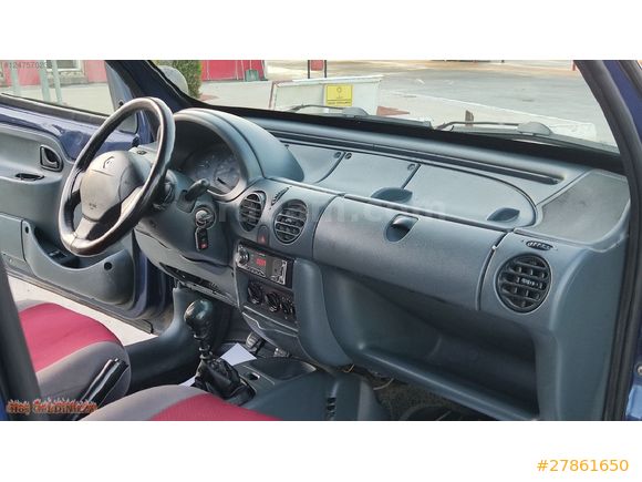 PAŞA AUTO'DAN OTOMOBİL RUHSATLI 1.4 KANGOO