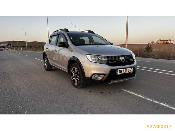 Hatasız boyasız Dacia Sandero 1.5 dCi Stepway Style 2018