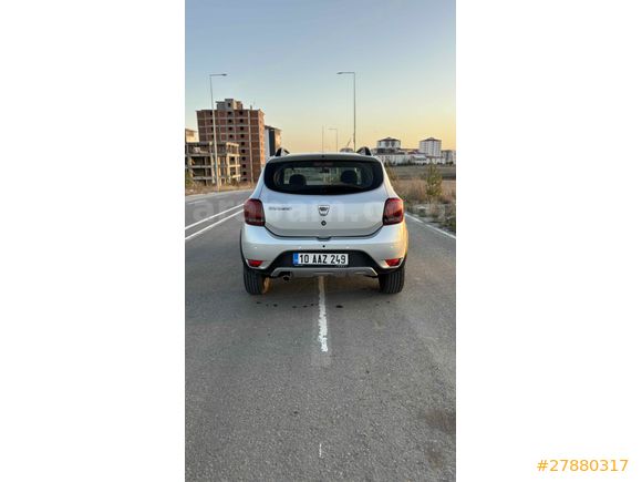 Hatasız boyasız Dacia Sandero 1.5 dCi Stepway Style 2018