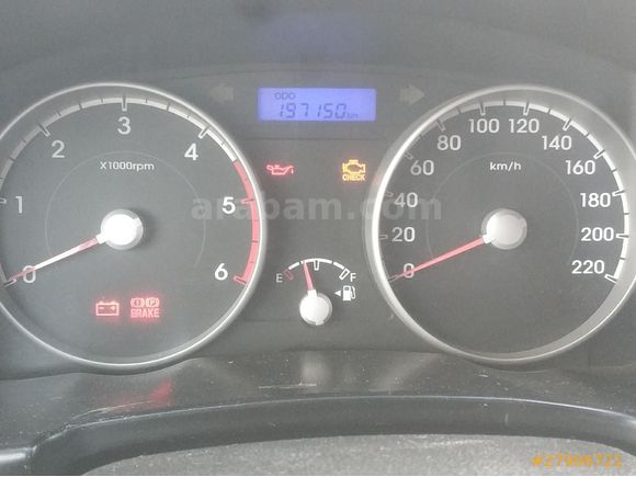 2009 dizel  yeni muaneli bakımlı