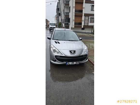 Sahibinden Peugeot 206+ 1.4 HDi Comfort 2011 Model