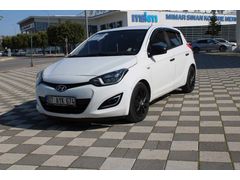 Sahibinden temiz bakımlı Hyundai i20 2014