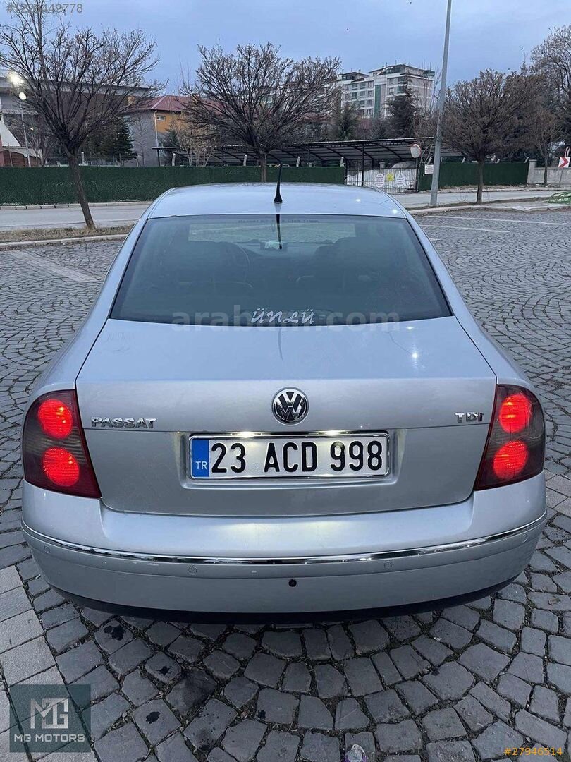 Galeriden Volkswagen Passat 1.9 TDi Exclusive 2004 Model Elazığ 402.000 km Gri 2