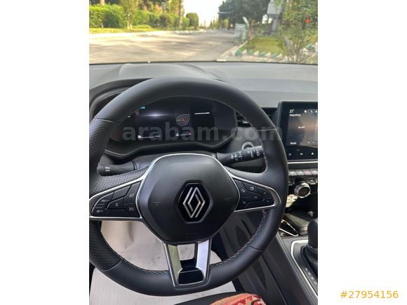 Sahibinden Renault Clio 1.0 TCe Techno Esprit Alpine 2023 Model
