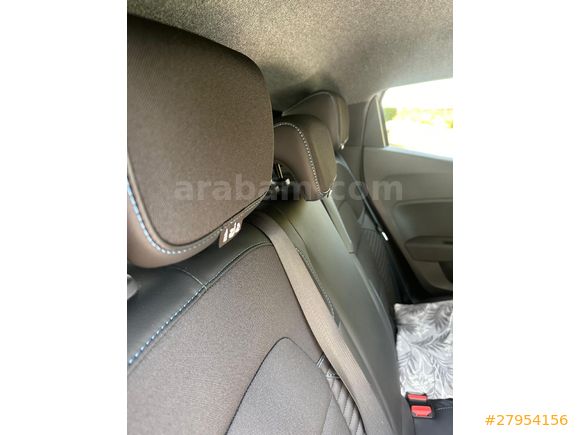 Sahibinden Renault Clio 1.0 TCe Techno Esprit Alpine 2023 Model