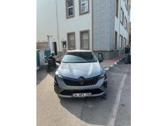 Sahibinden Renault Clio 1.0 TCe Techno Esprit Alpine 2023 Model