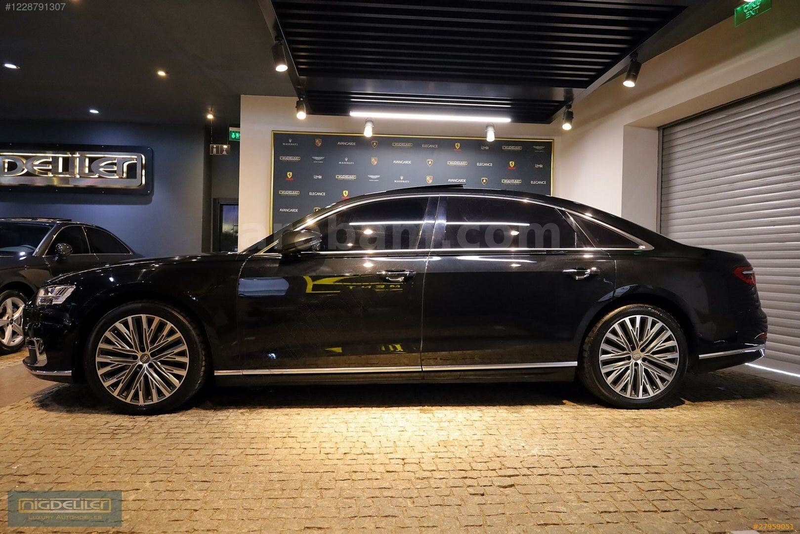 Galeriden Audi A8 50 TDI Quattro Long 2019 Model İzmir 105.489 km Siyah 3