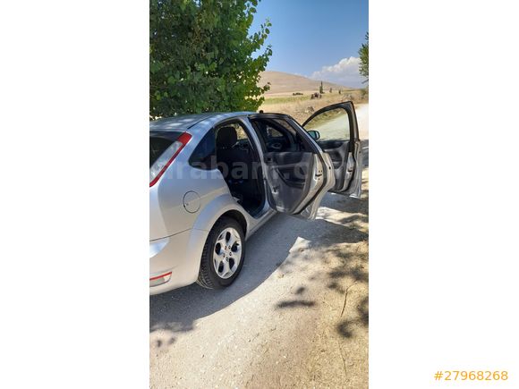 Sahibinden Ford Focus 1.6 Comfort 2011 Model