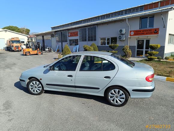 Sahibinden Renault Megane 1.6 RTE 2001 Model