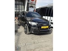 Q7 3.0 TDI Quattro s-line 2010 model