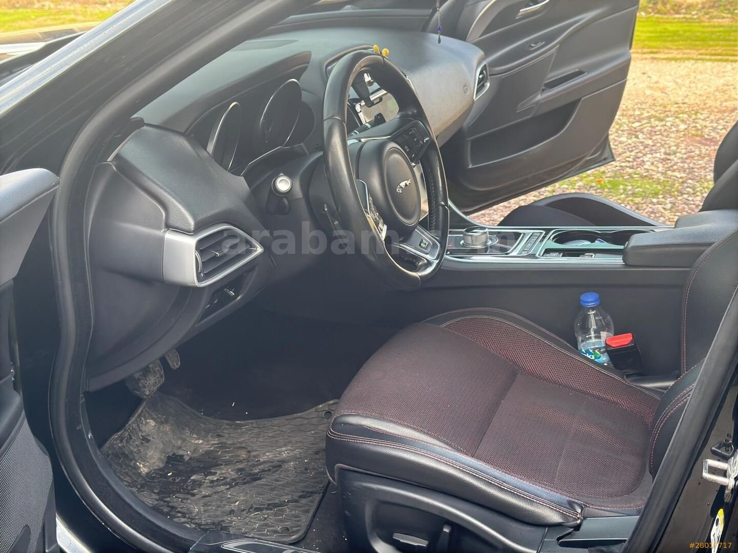 Sahibinden Jaguar XE 2.0 D Prestige Plus 2015 Model Adana 237.000 km Siyah 5
