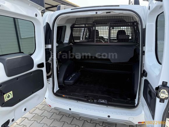 Sahibinden Renault Express Combi 1.5 BlueDCI Touch 2022 Model 