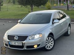 2007 VOLKSWAGEN PASSAT 1.6 FSİ COMFORTLİNE - OTOMATİK - 2 BOYALI
