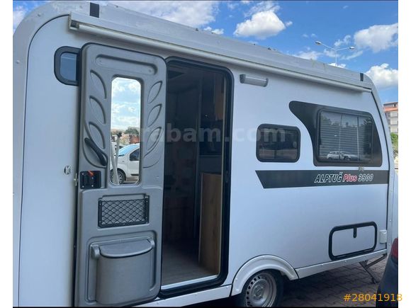ALMAN ŞASE SIFIR HİÇ KULLANILMAMIŞ GIRTLAK DOLUSU ÇEKME KARAVAN