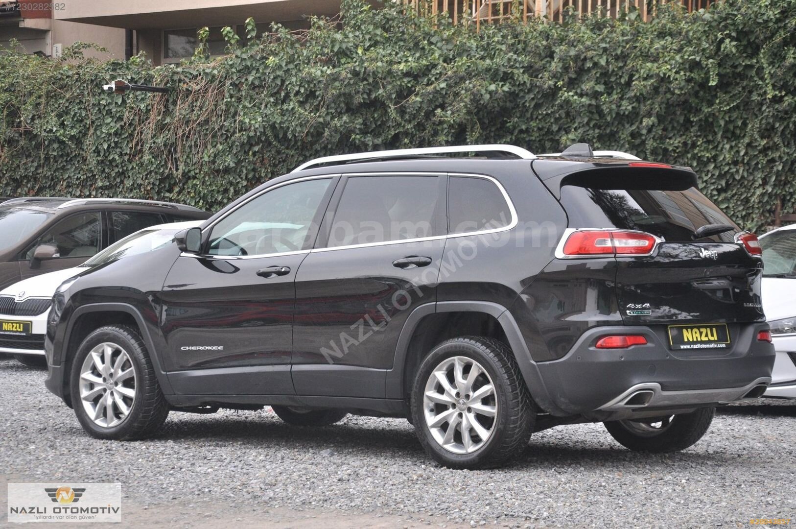 Galeriden Jeep Cherokee 2.0 TD Limited 2015 Model İstanbul 268.000 km Siyah 6