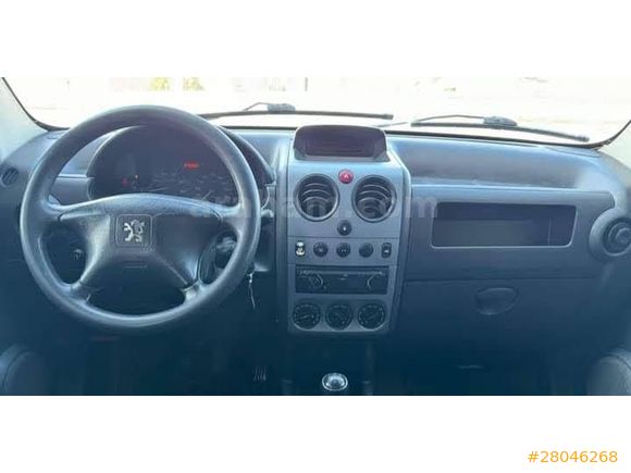 Sahibinden Peugeot Partner 1.9 D 2006 Model